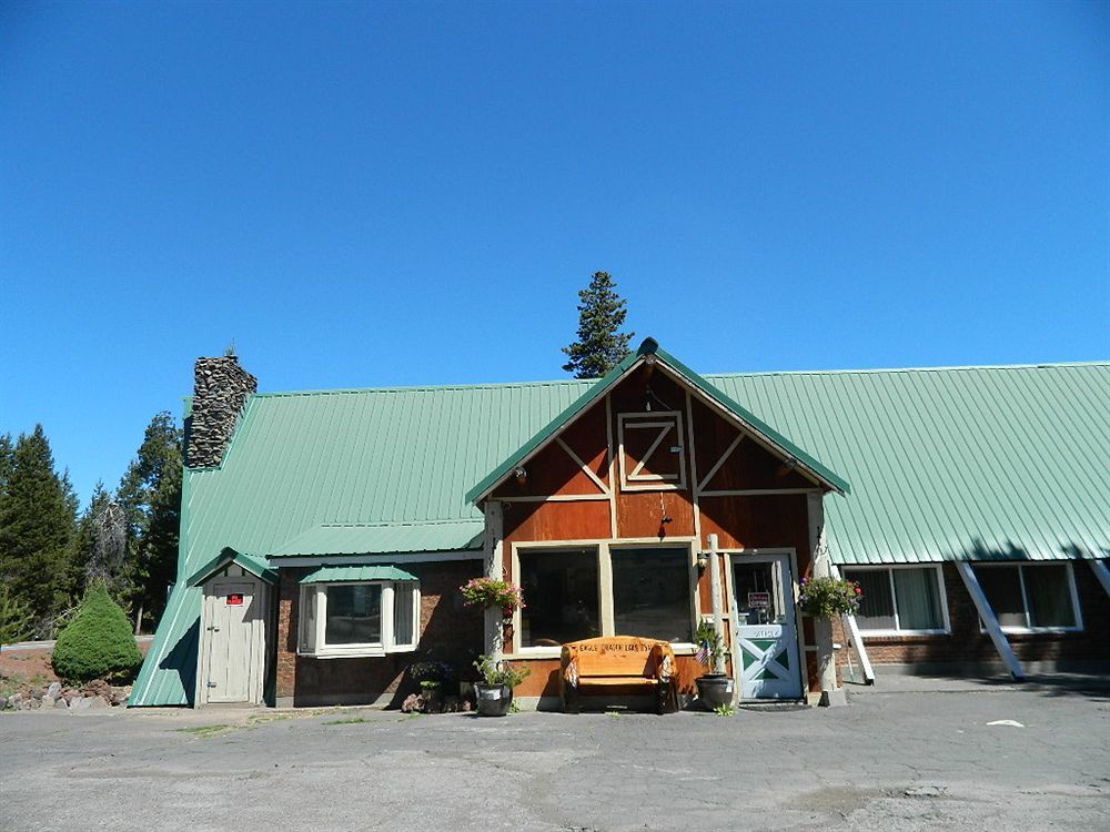 Eagle Crater Lake Inn Chemult Bagian luar foto